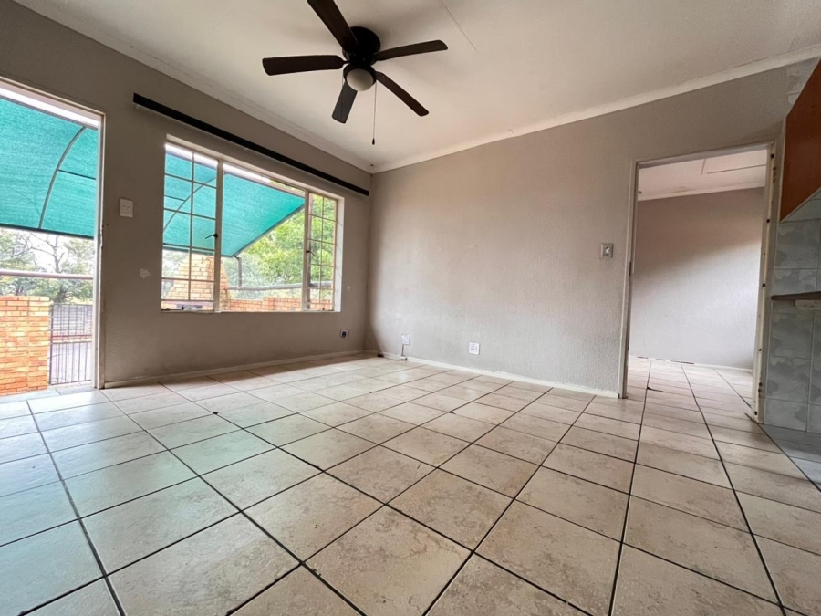 3 Bedroom Property for Sale in Safari Gardens North West
